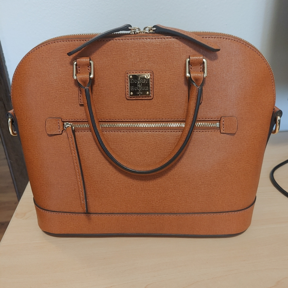 Dooney & Bourke Zip Zip only